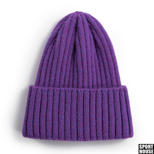 Женская вязаная шапка фиолетового цвета 14 фото